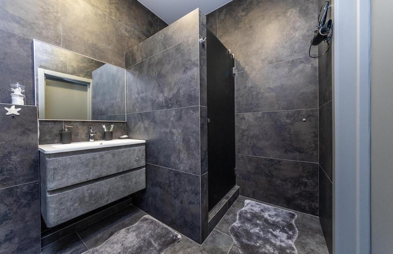 Luxury Apartments Smartplaza Obolon Metro Minskai Київ Екстер'єр фото